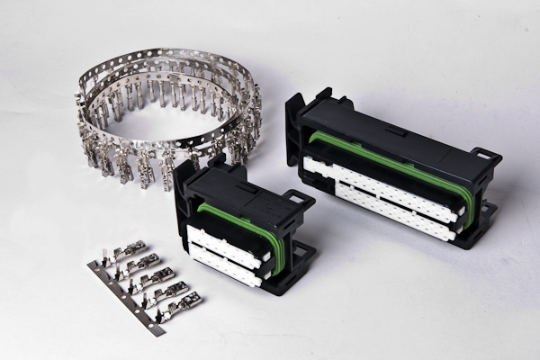 Radium Engineering — Radium Engineering 2004-2005 Lotus (2ZZ-GE) T4 ECU Connectors And Pins - view 5